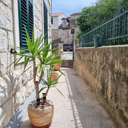 Luxurious Apartment Bella Lux In City Center With Free Parking Included! Split Eksteriør billede